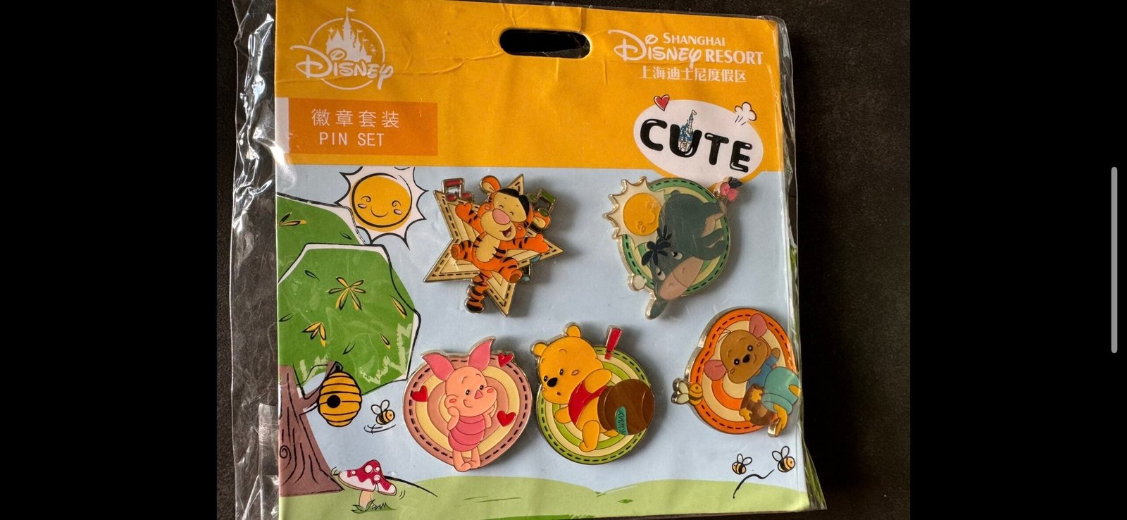 Shanghai Disney Resort CUTE Winnie the Pooh Pin Set 157